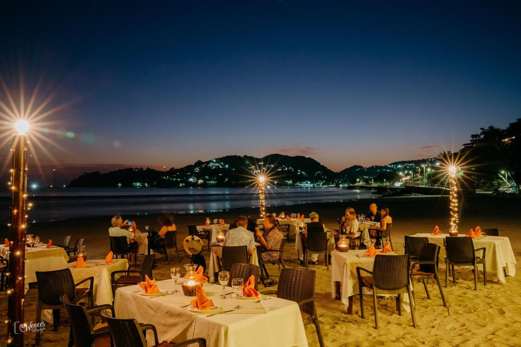 Arena Suites Zihuatanejo Exteriér fotografie